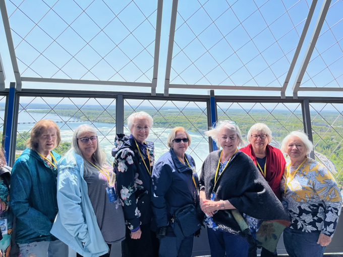 best Niagara Falls tours for seniors